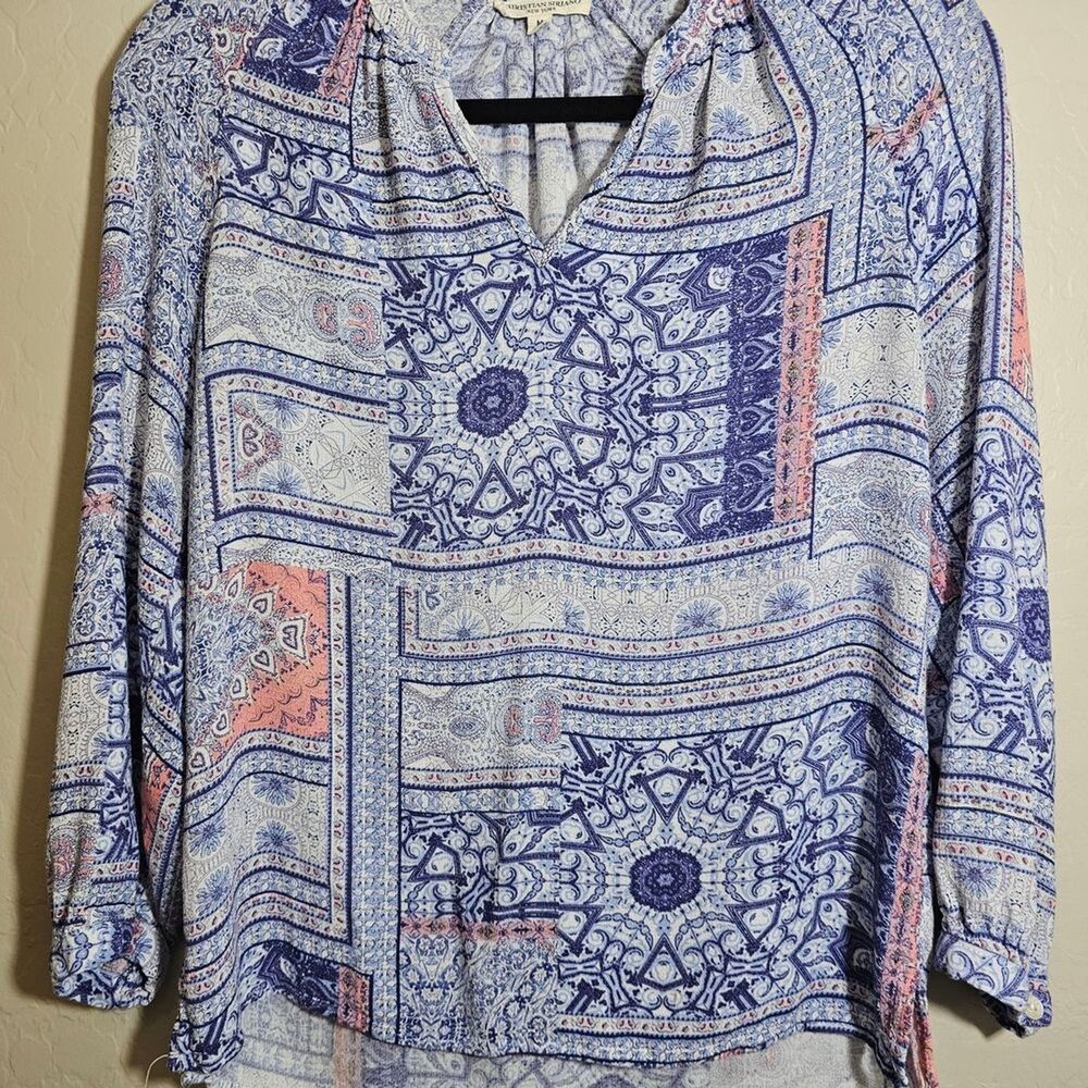 Christain Siriano NY Pattern Blouse. Perfect For Casual And Business 100134